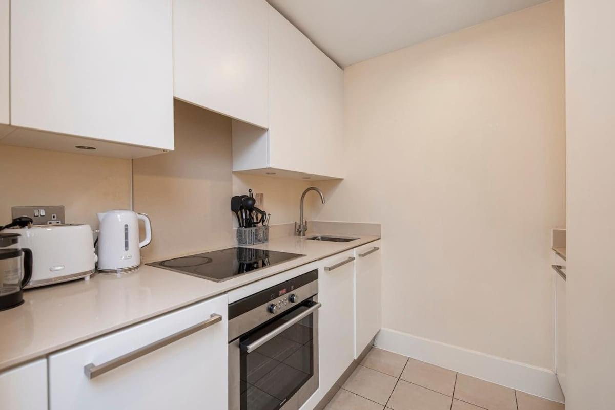 Compact Flat With A River View Close To Big Ben * Londres