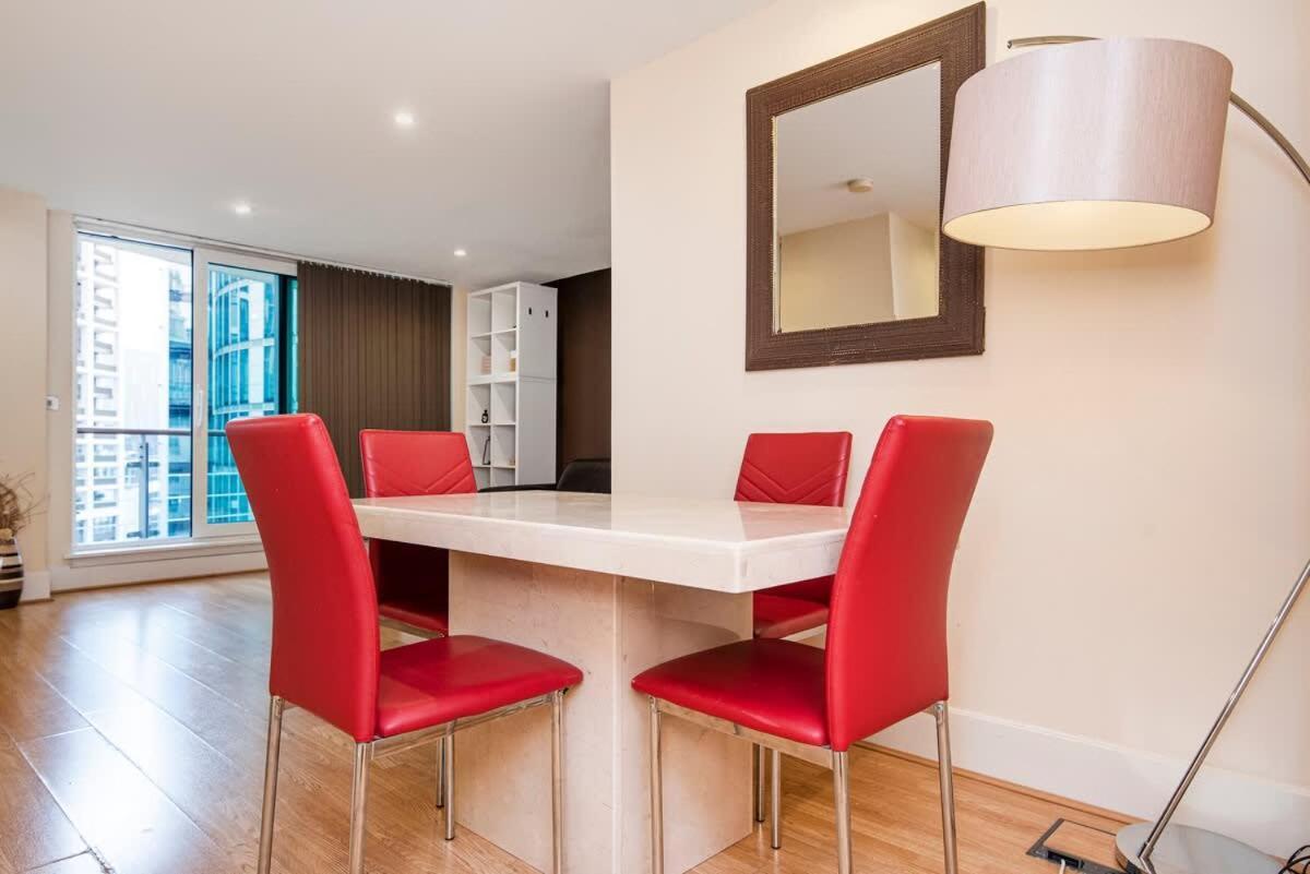 Compact Flat With A River View Close To Big Ben * Londres